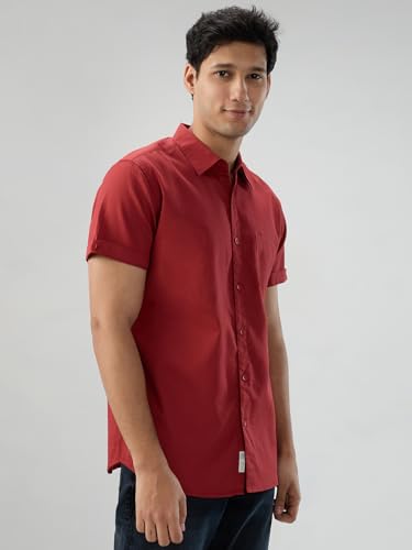 Men Spykar Red Solid Regular Fit Shirt