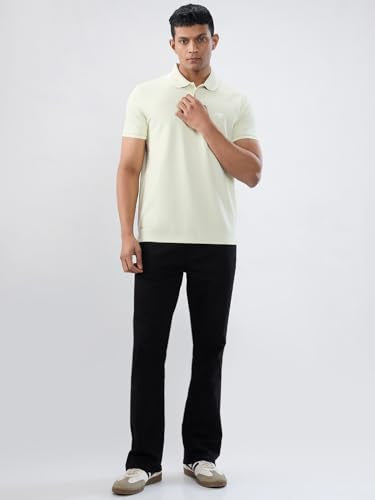 Men Spykar Green Solid Regular Fit T-Shirt