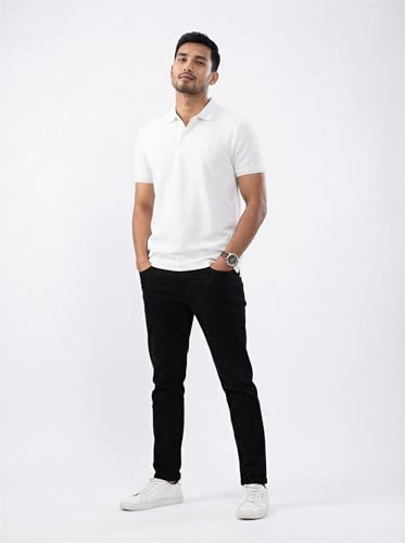 Men Spykar White Solid Regular Fit T-Shirt