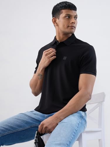 Men Spykar Black Solid Regular Fit T-Shirt