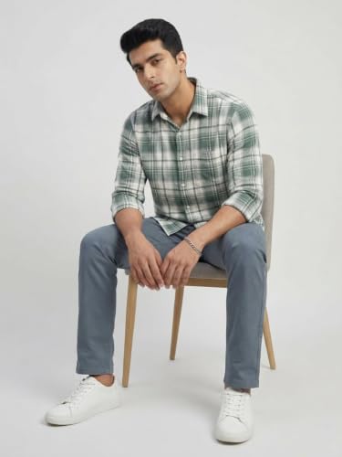 Spykar Green Regular Fit Shirt for Men