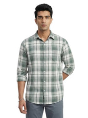 Spykar Green Regular Fit Shirt for Men