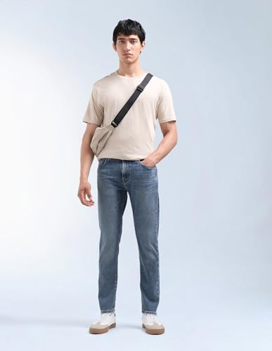 Slash Slim Tapered Fit F Lite Jeans