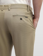Arrow Sport men's textured Bronson slim fit trousers, casual men's lower garment with a modern, tailored look and fabric texture.