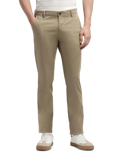 Arrow Sport men's textured Bronson slim fit casual trousers, shown in a close-up of the fabric and fit.