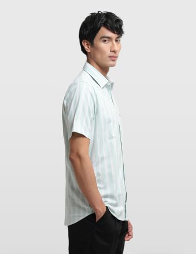 Arrow Sport Men's Aquarelle Drift Vertical Striped Shirt