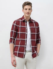 U.S.Polo men's New Port Marina shirt with windowpane check pattern, casual style, long sleeves, button-down collar.