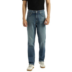 United Colors of Benetton straight fit jeans for men, washed denim with classic five-pocket style and belt loops.