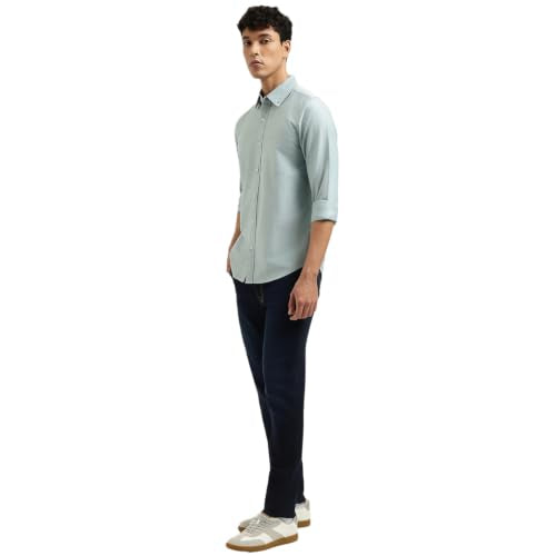 United Colors of Benetton Regular Fit Button Down Solid Shirt