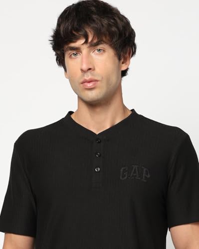 Men Embroidered Slim Fit Henley Polo T-Shirt, Black, S