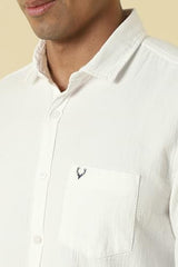 Men White Custom Fit Textured Full Sleeves Casual Shirt
