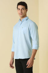 Men Light Blue Classic Fit Solid Full Sleeves Casual Shirt