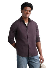 Flying Machine Deep Purple Solid Cotton Regular Fit Men's Shirt