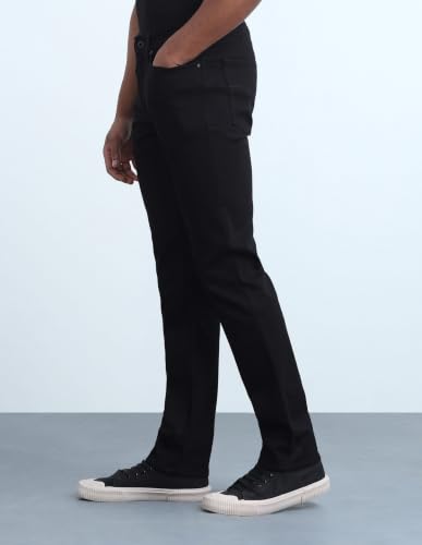 Flying Machine Jet Black Solid Cotton Blend Straight Fit Men's Jeans
