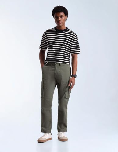 Flying Machine Army Green Solid Twill Relaxed Fit Men's Cargos