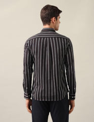 U.S.Polo Association Men's Tailored Fit Vertical Striped Shirt