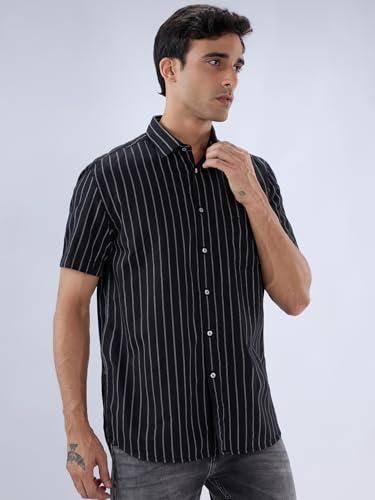 Parx Men Slim Fit Stripe Pattern Cotton Blend Semicutaway Collar Half Sleeve Casual Shirt Black