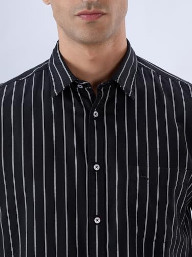 Parx Men Slim Fit Stripe Pattern Cotton Blend Semicutaway Collar Half Sleeve Casual Shirt Black