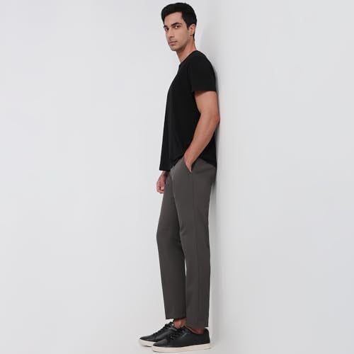 Parx Men Low Rise Tapered Fit Solid Pattern Cotton Blend Flat Front Casual Trouser Dark Grey