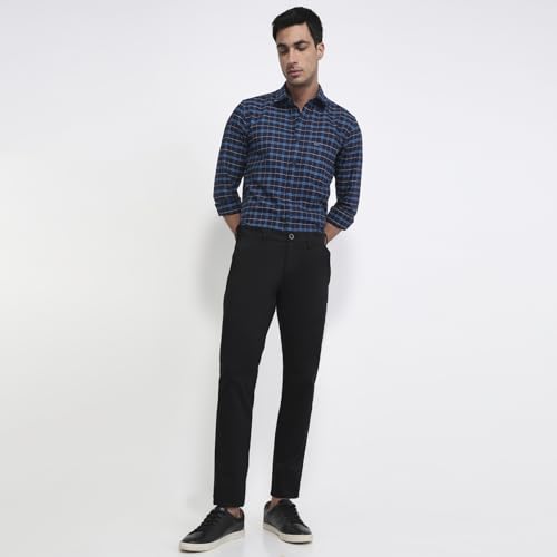 Parx Men Low Rise Tapered Fit Solid Pattern Cotton Blend Flat Front Casual Trouser Black