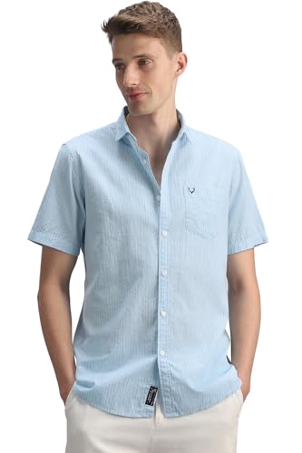 Men Light Blue Custom Fit Stripe Half Sleeves Casual Shirt
