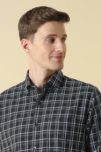 Men Black Classic Fit Check Full Sleeves Casual Shirt