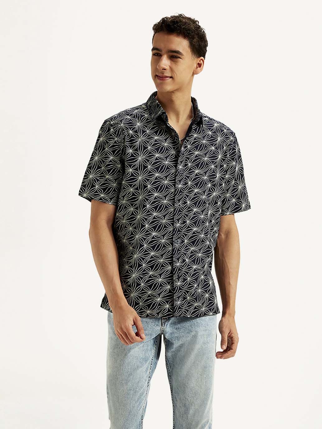 Men'S Floral Loose Fit Shirt