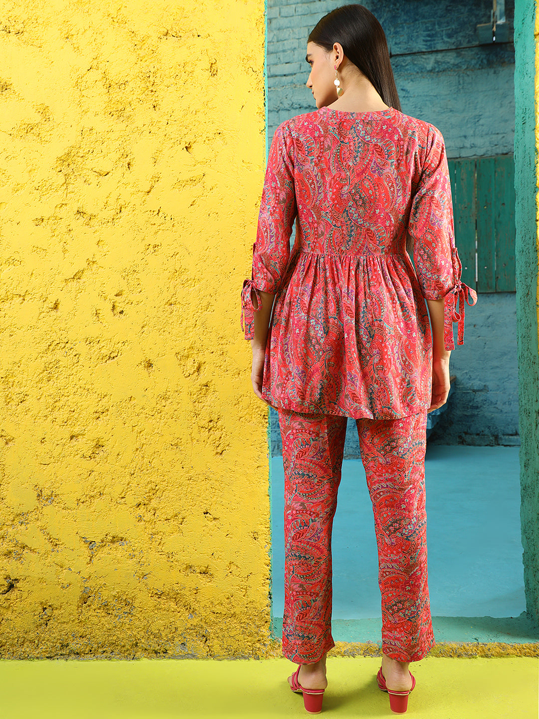 Pink Paisley Printed Peplum Short Kurta With Pants Co-Ord Set