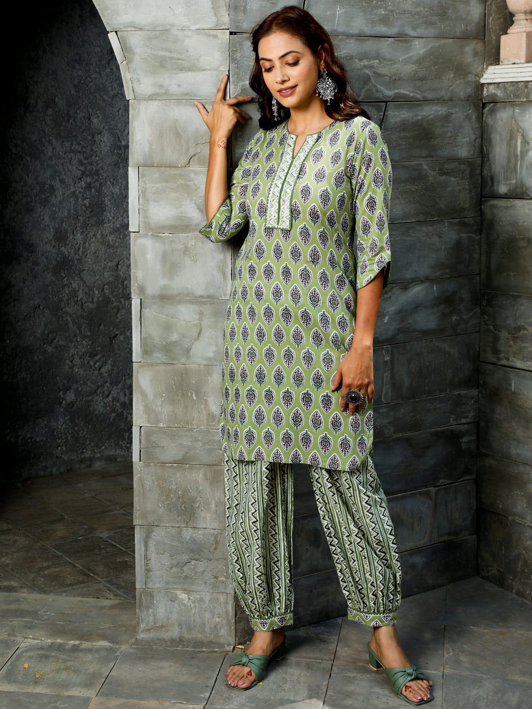 Olive Green Ethnic Motif Printed Straight Kurta With Zig-Zag Printed Afghani Salwar