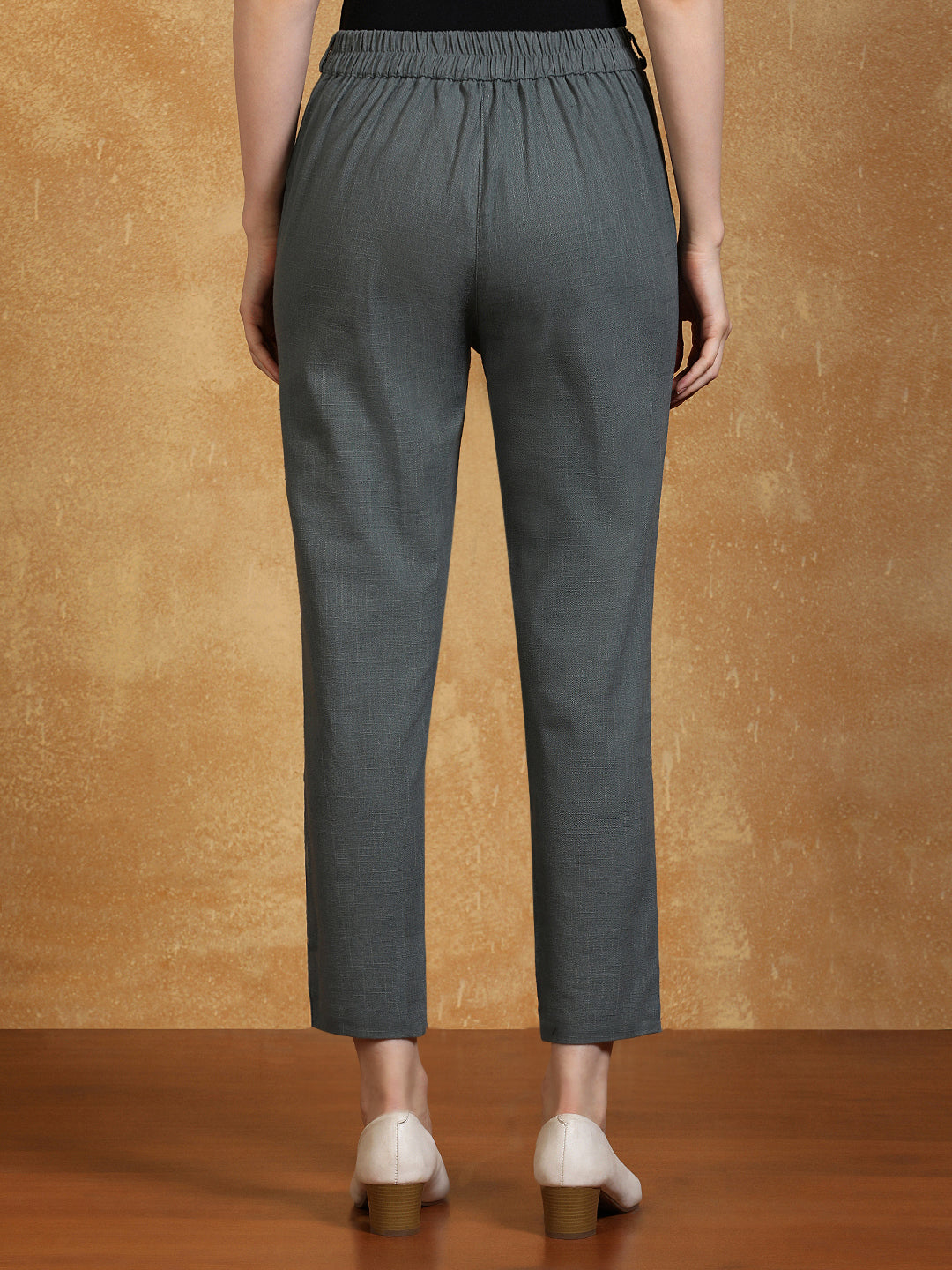 Grey Solid Cotton Slub Straight Pants