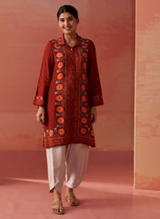 Hayat Maroon Printed Viscose Kurta For Women
