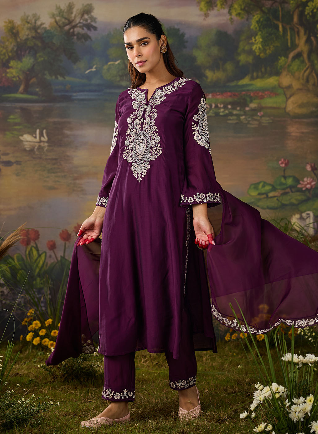 Husna Silk Embroidered Ladies Straight Suit Set With Dupatta