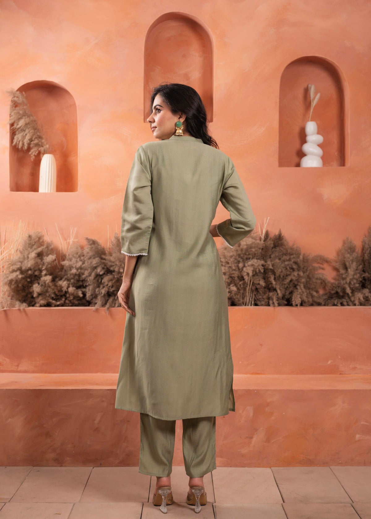 Olive Embroiderd Kurta And  Solid Bottom With Cotton Lace And Buttons