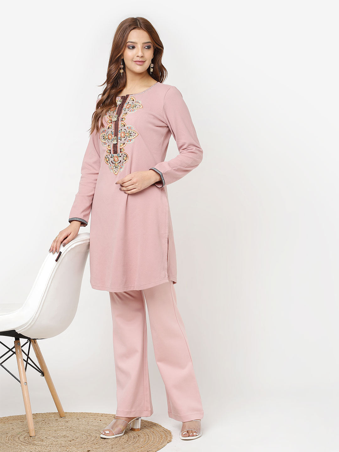 Dusty Pink Thread Work Woollen Kurti For Women With Brooch