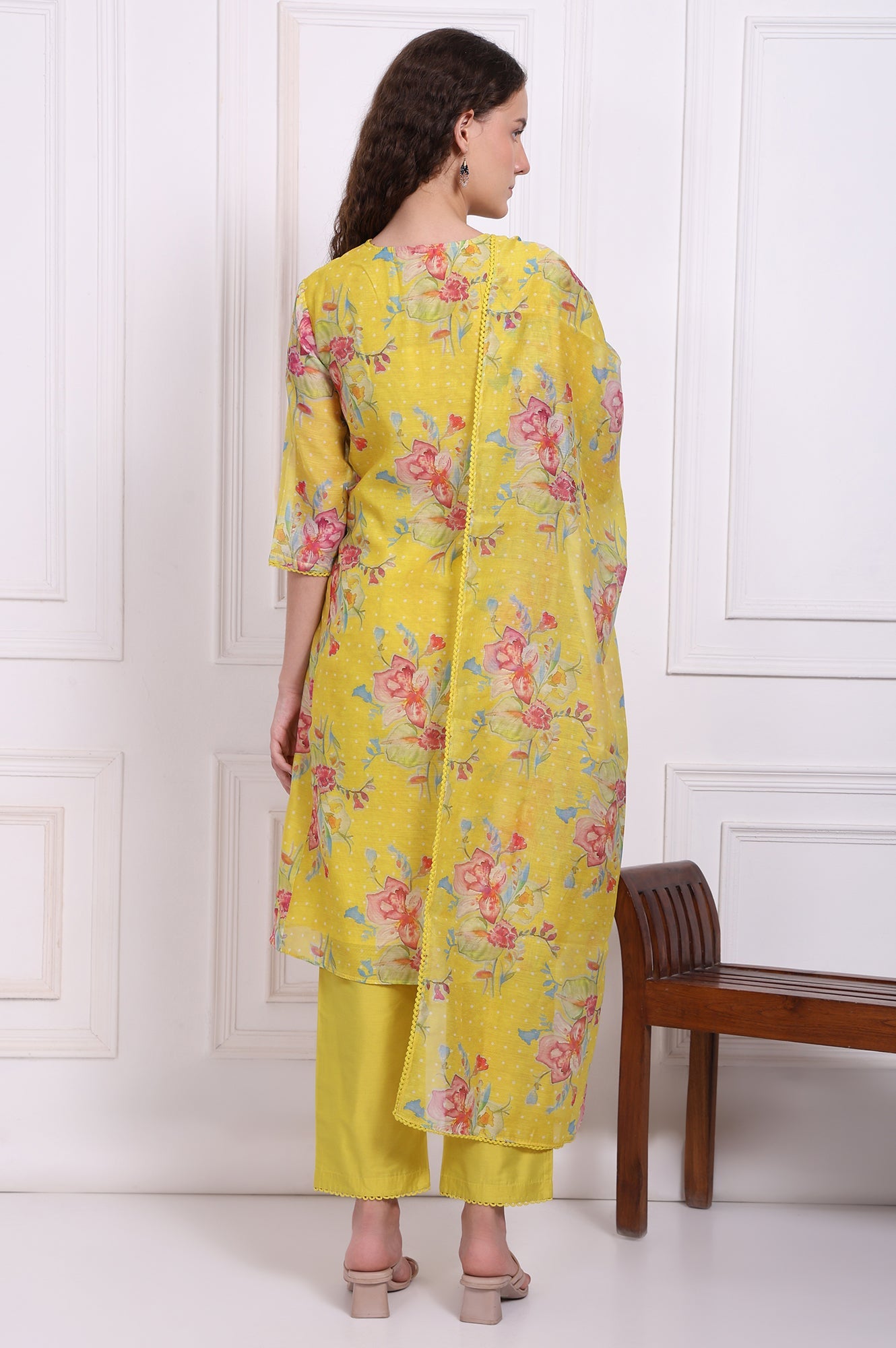W Ladies Western Kurti 3Pcs Set Ws13054 125900