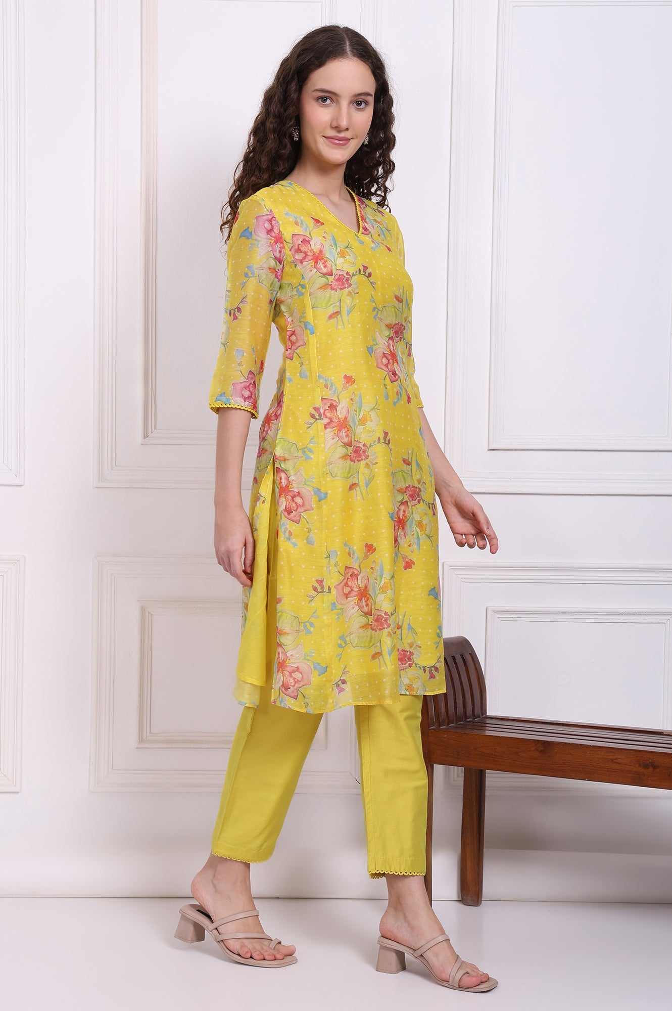 W Ladies Western Kurti 3Pcs Set Ws13054 125900