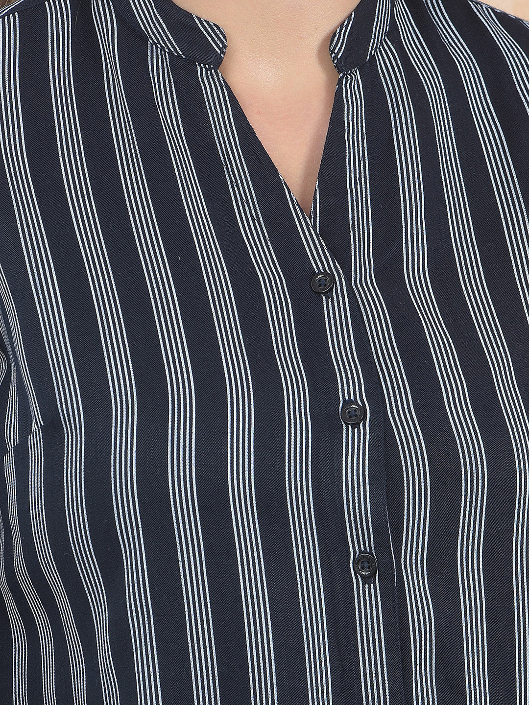 Black and white striped V-neck shirt for women, long sleeve Crimsoune Club western-style upper shirt, casual and stylish.
