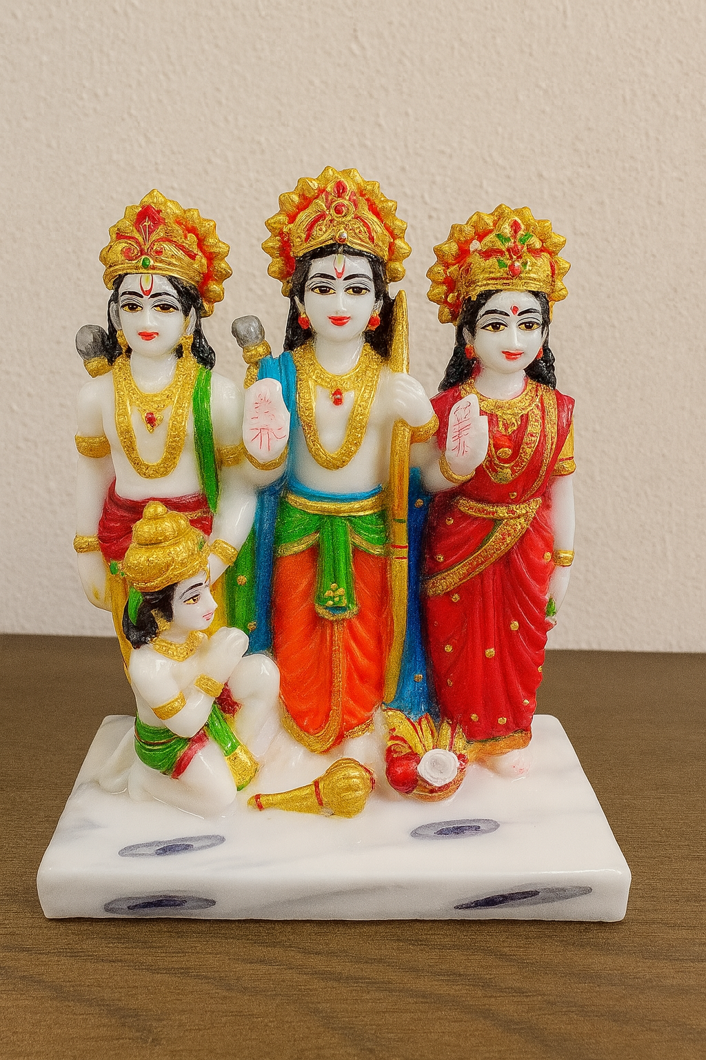 Crystal World Household God Figure P8.5