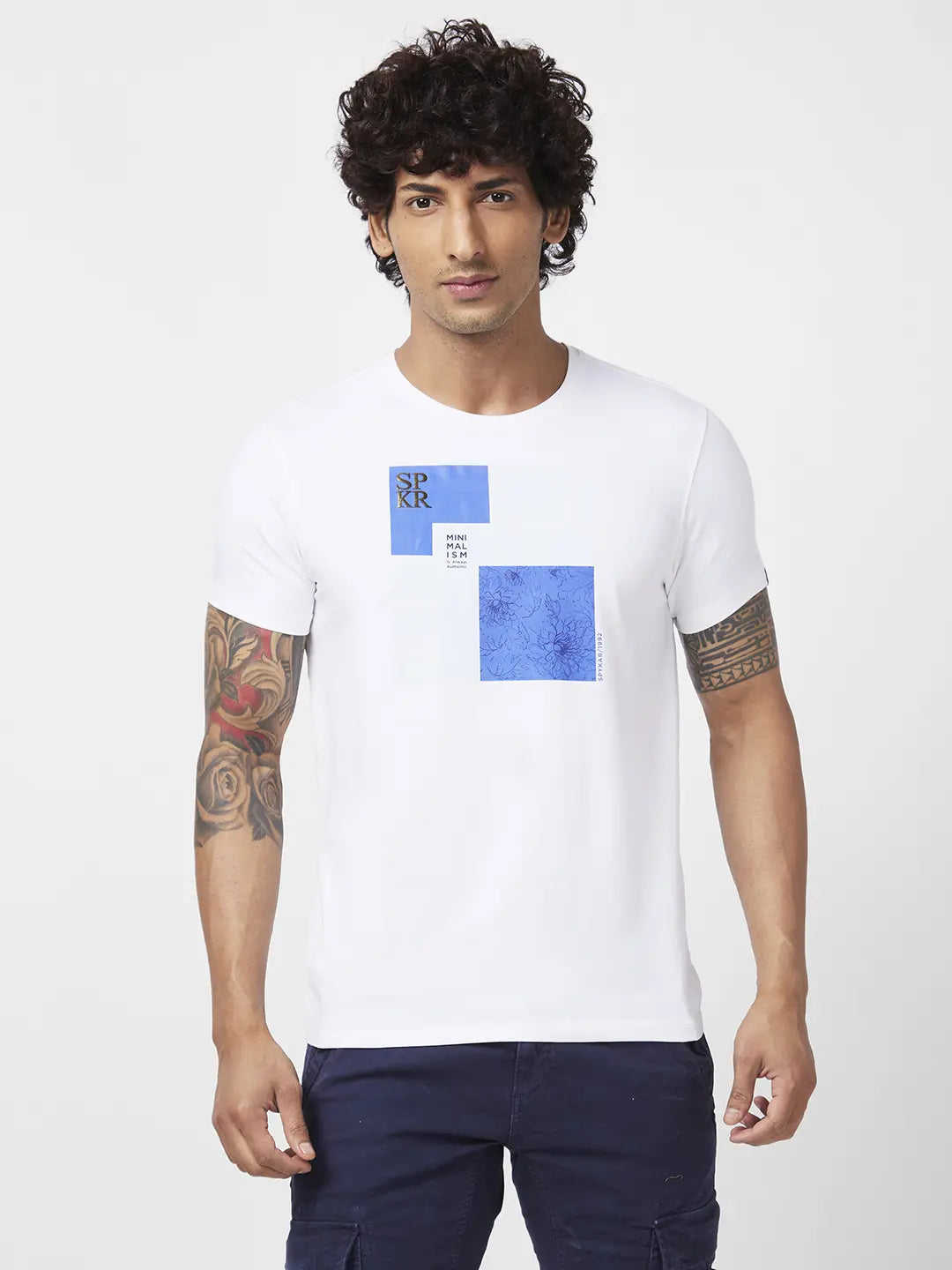 Men White Blended Slim Fit Half Sleeve Round Neck Printed Tshirt